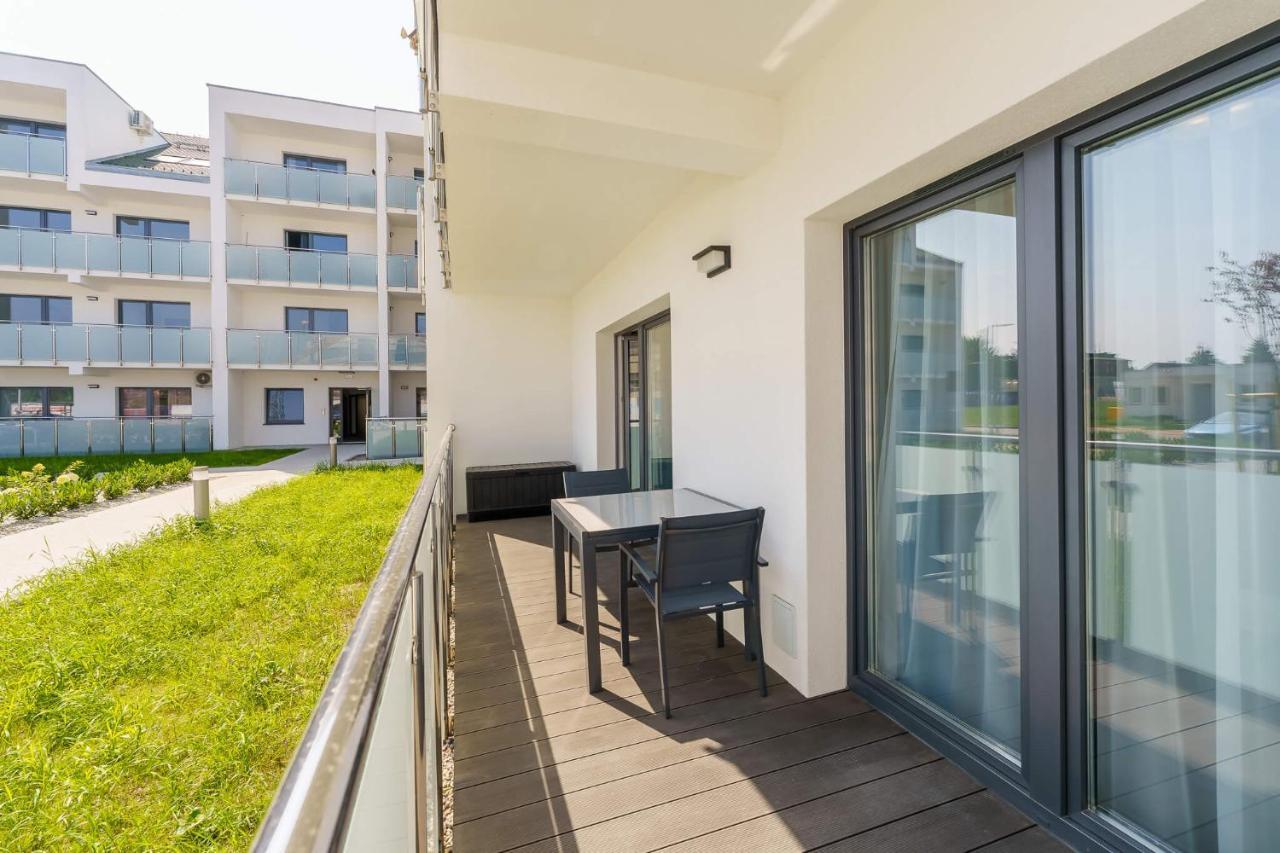 Sunset Resort, Nadmorska 106 Гжибово Екстериор снимка